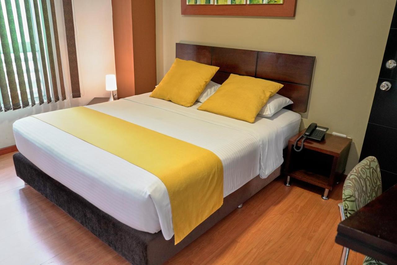 Hotel Volare 3*