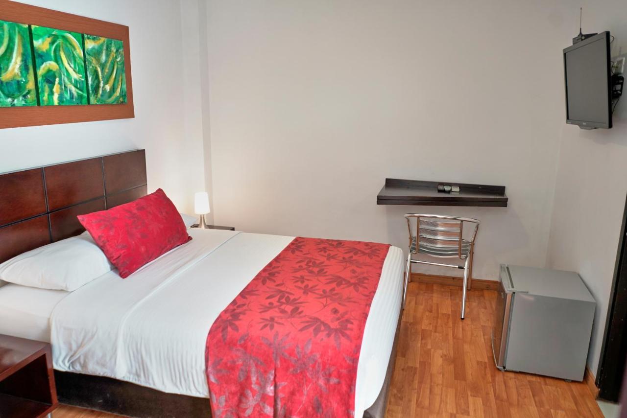 Volare Hotel